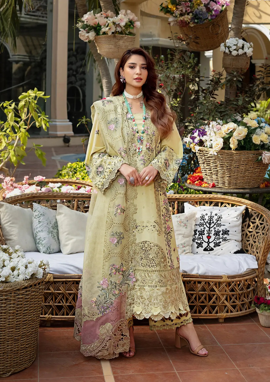 PREMIUM EMBROIDERED LUXURY  LAWN | UNSTITCHED 3-PIECE SUIT 711