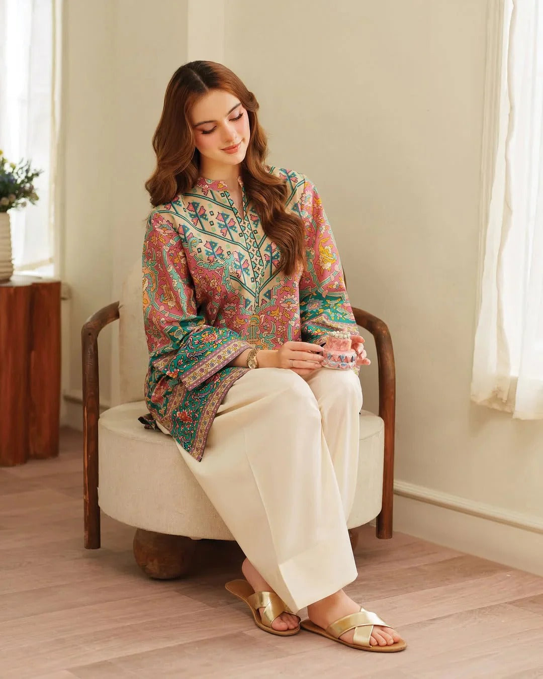 ARTICLE NAME PINK FARSHI  STUFF SWIS LAWN